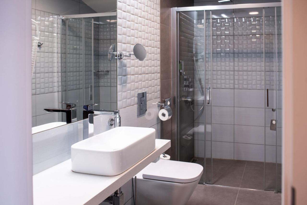 Hotel TAMMEL Jičín Buitenkant foto